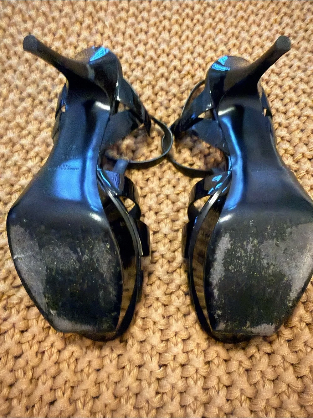 Saint Laurent Tribute 100 Black Patent Platform Sandals - Picture 6 of 9